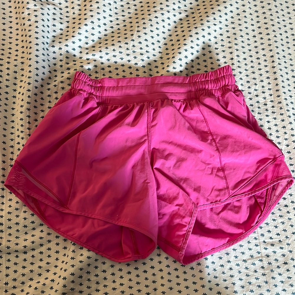 Lululemon Hotty hot shorts
